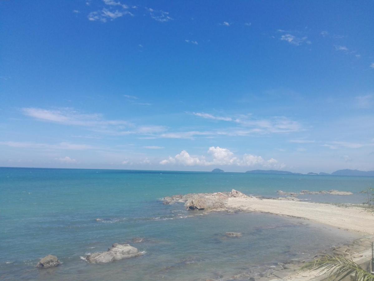 爱上海蓝蓝屋民宿 Blue Ocean Station Penampang Екстериор снимка