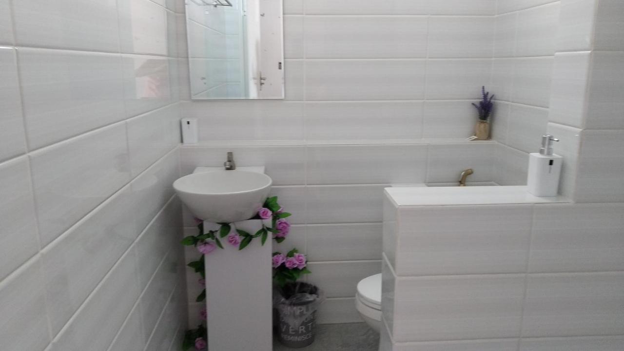 爱上海蓝蓝屋民宿 Blue Ocean Station Penampang Екстериор снимка